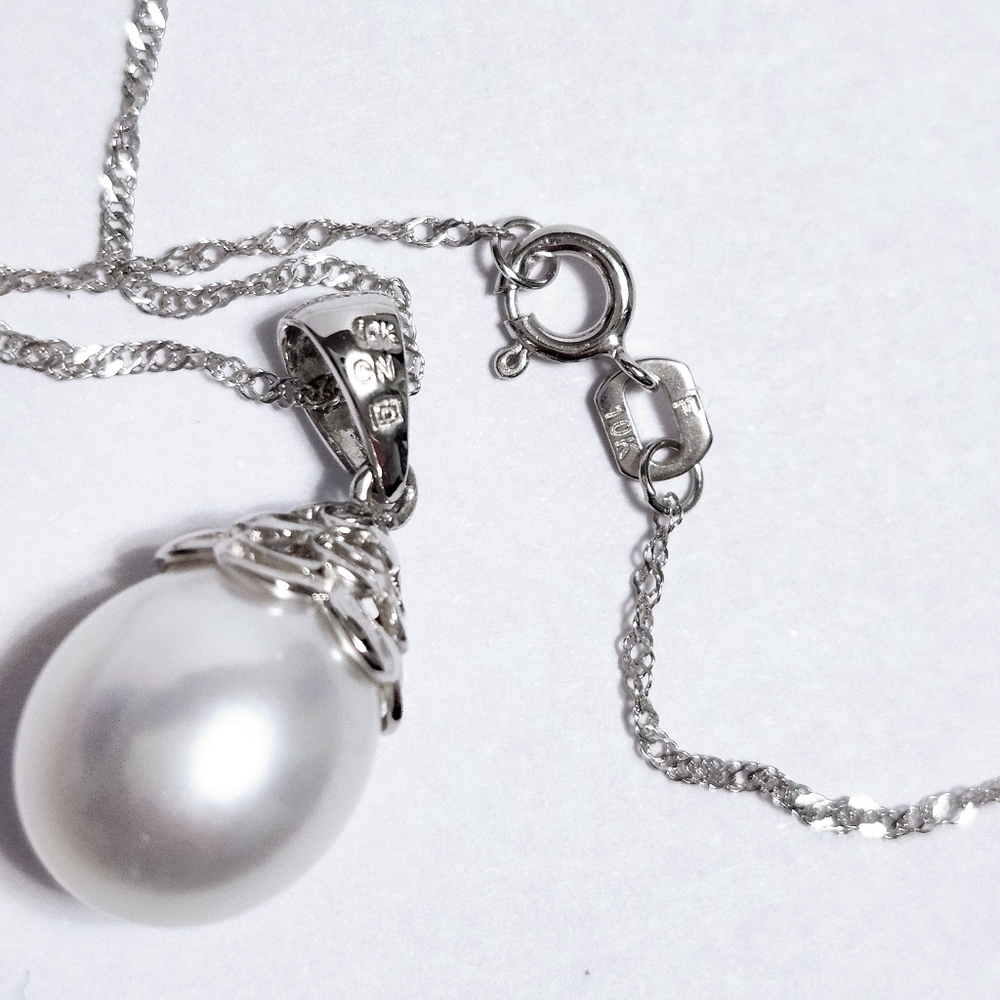 10K Gold White Pearl Teardrop Pendant & Chain Necklace NEW - Picture 9 of 11